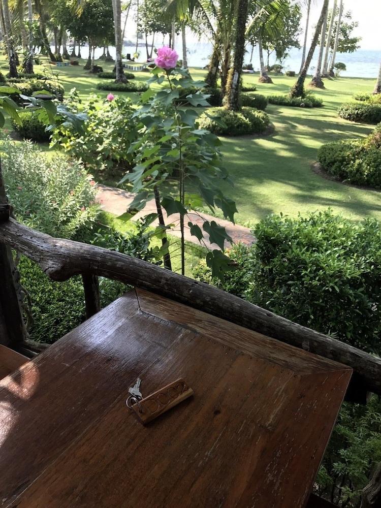 Dusita Koh Kood Resort Ko Kut Екстер'єр фото